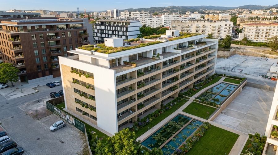 Simulação: o edifício, os lagos e o relvado